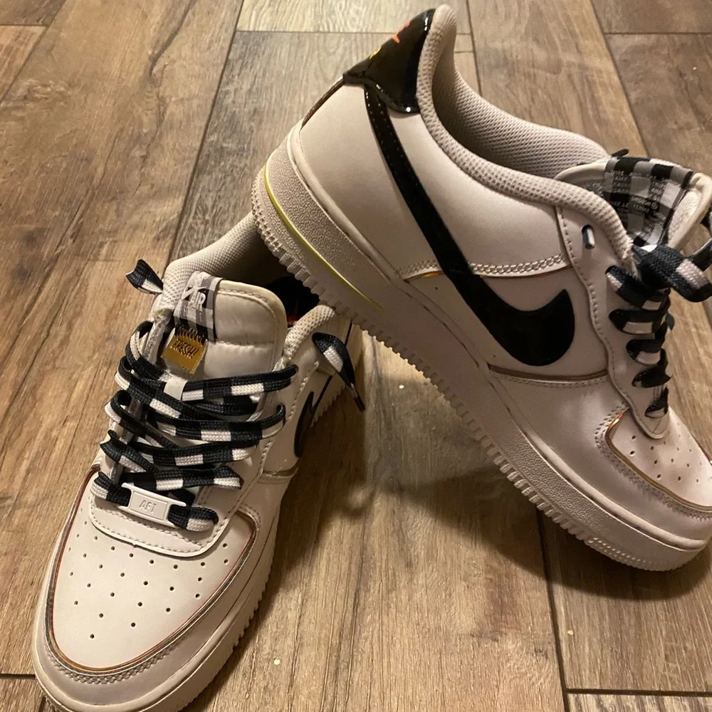 NIKE Air Force 1 for boys - Picture 1 of 8